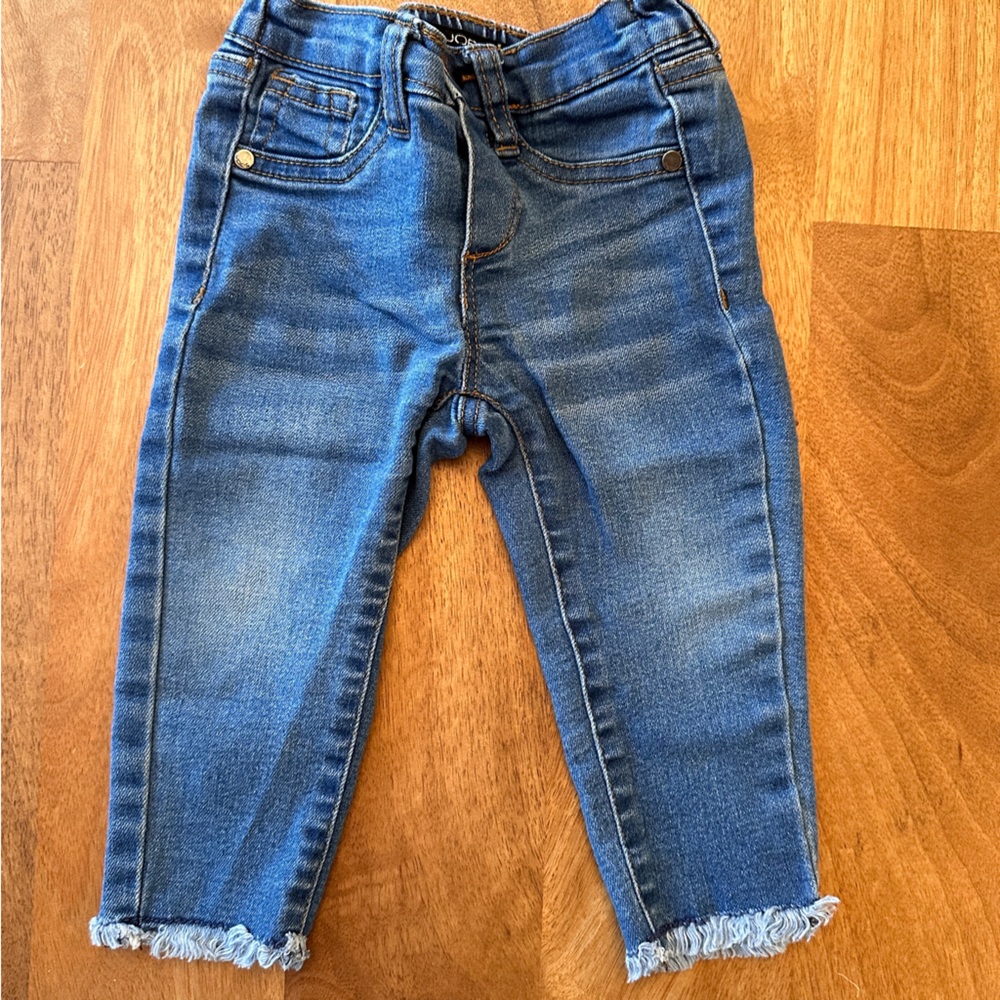 Joe’s Jeans 12mo Jeans with Frayed Hem